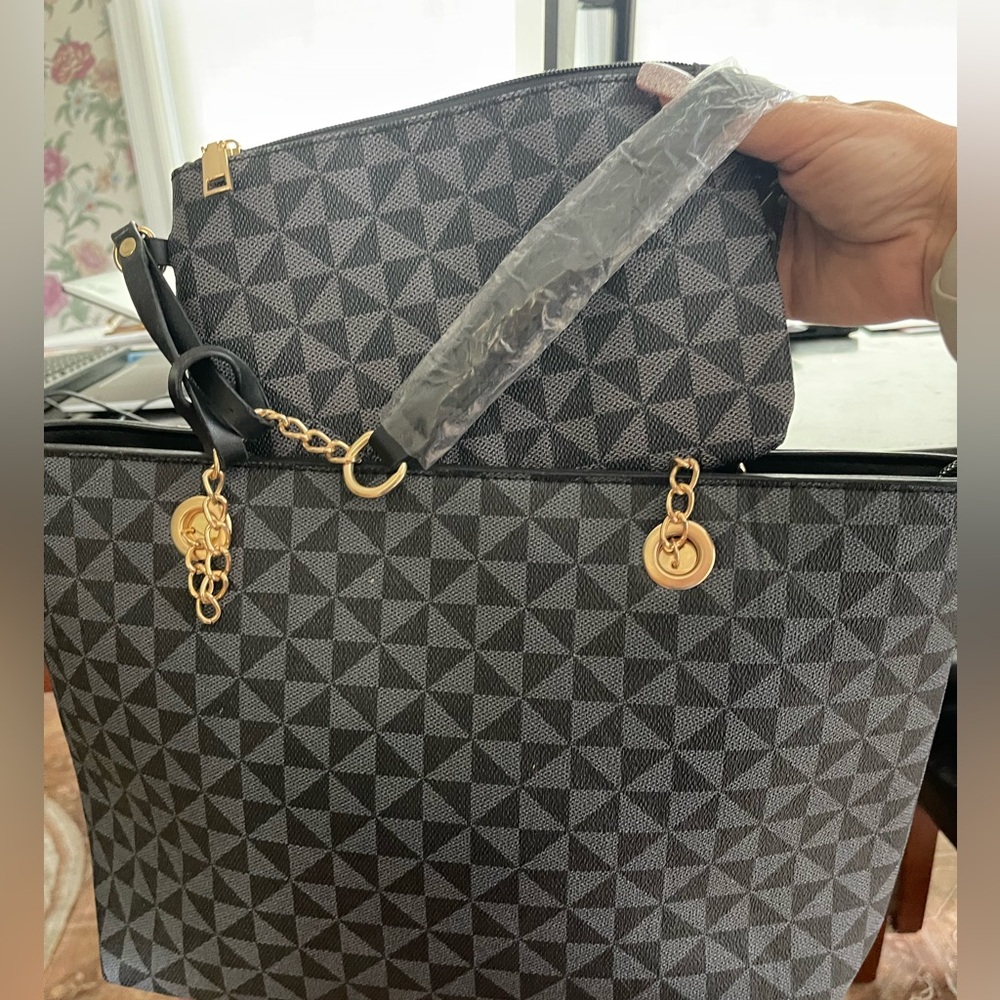 Woman’s purse blue and black brand new